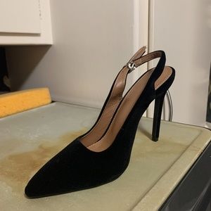 Black velvet shoes